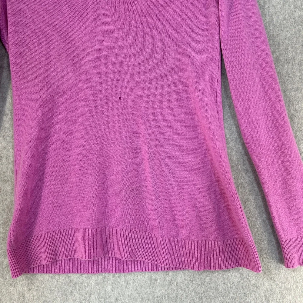 Ann Taylor‎ Size Small Pink Cashmere Sweater V-Neck Long Sleeve Knit Preppy FLAW